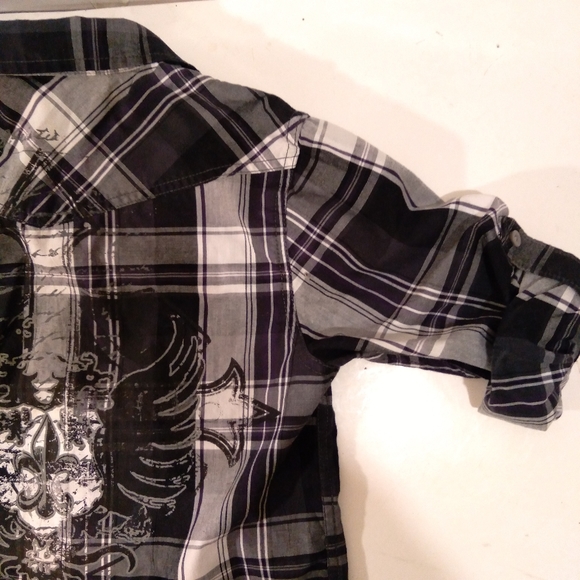 Helix boys M medium black button down graphic print - Picture 8 of 9